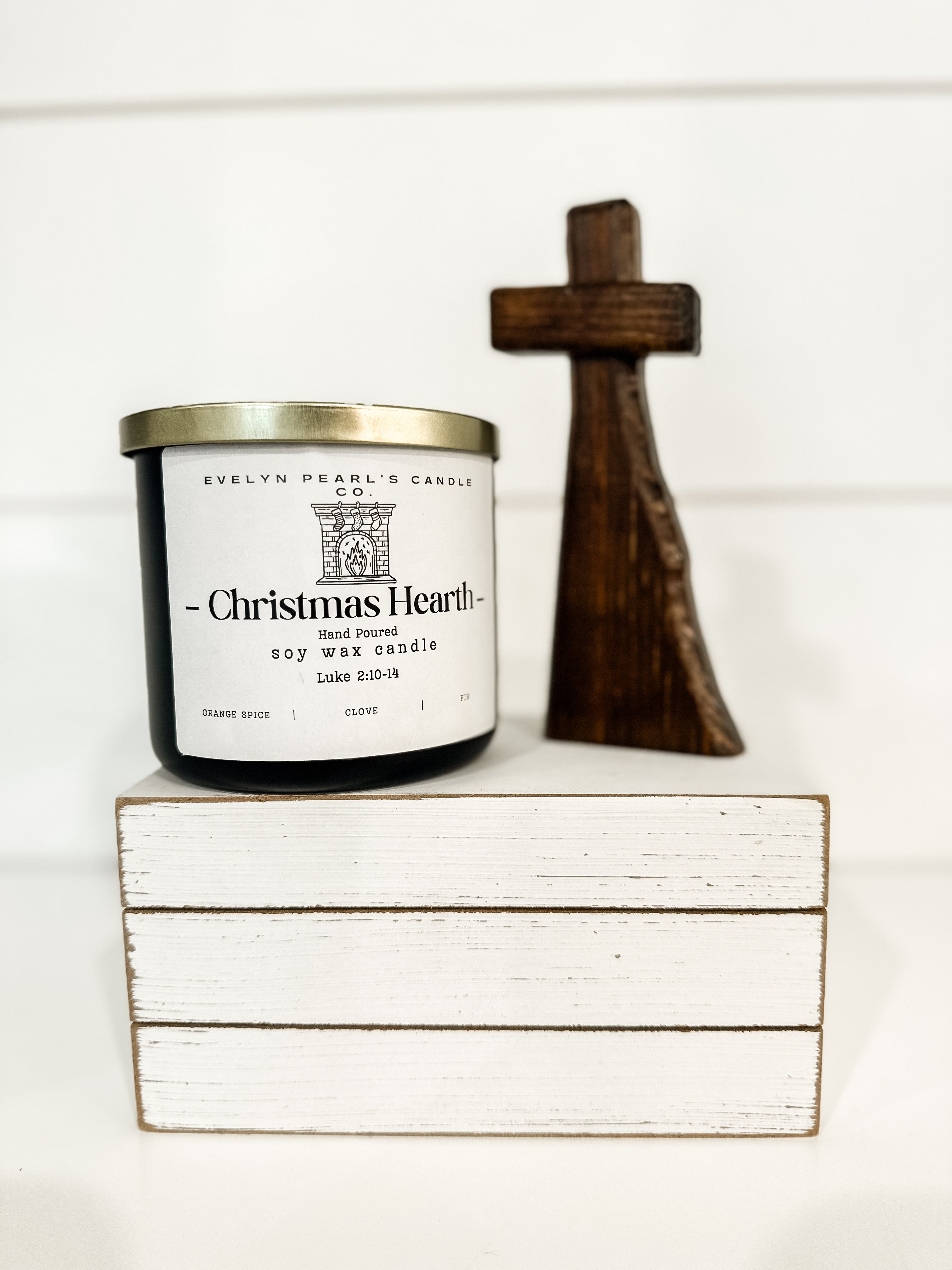 Christmas Hearth 17 oz 3 wick