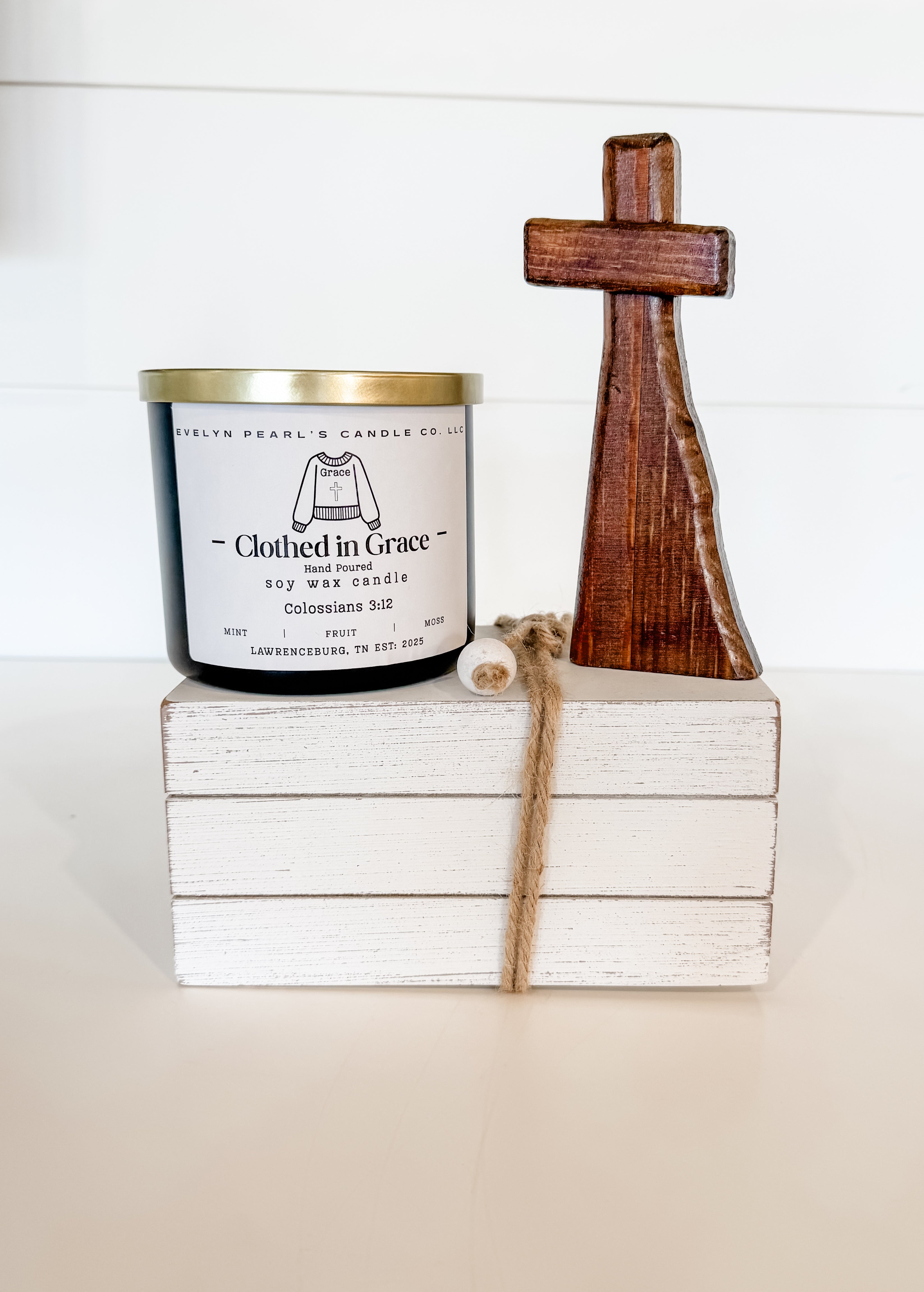 Clothed in Grace 17 oz 3 wick