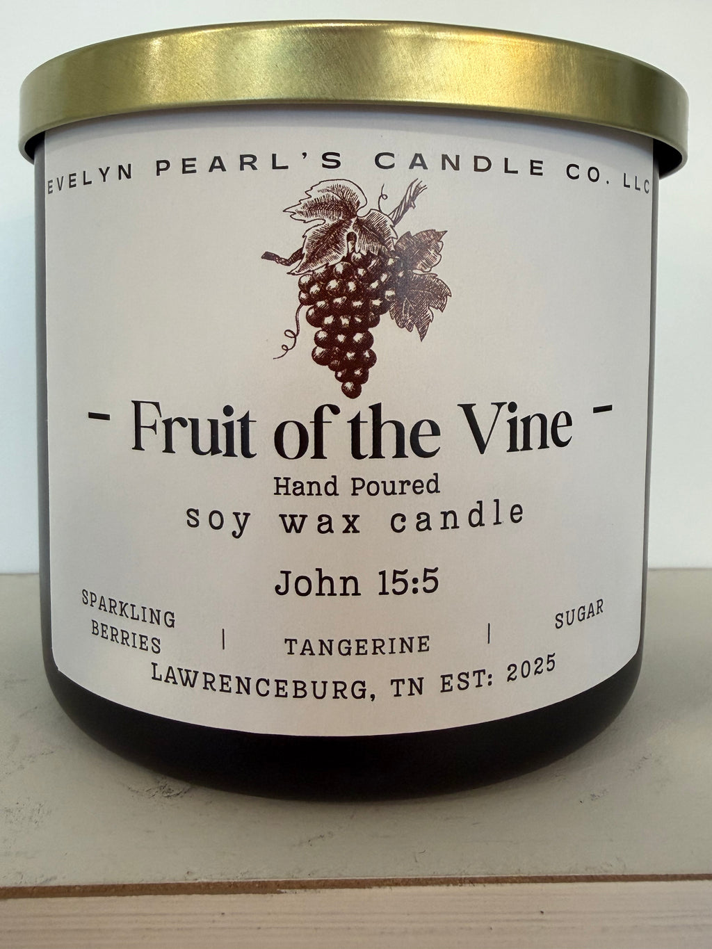 Fruit of The Vine 17 oz 3 wick
